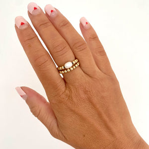 Feature Pearl Ring