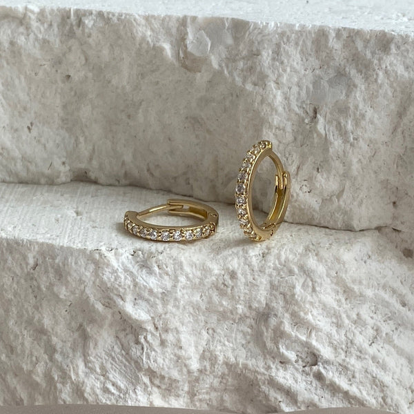 Load image into Gallery viewer, Shimmer Huggies