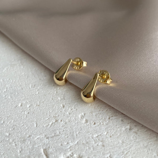 Load image into Gallery viewer, Droplet Studs