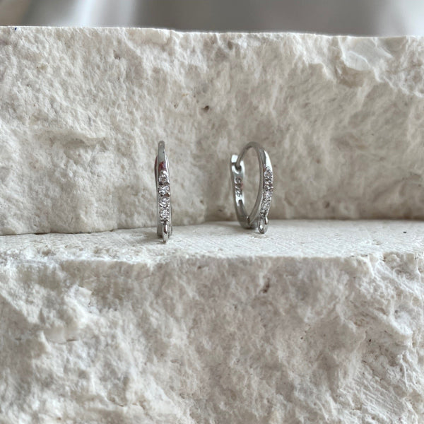 Load image into Gallery viewer, Sparkle Huggies