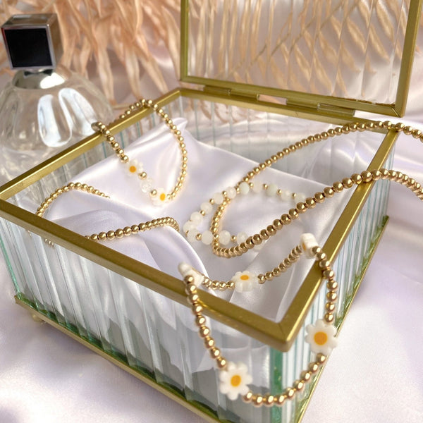 Load image into Gallery viewer, Daisy Chain