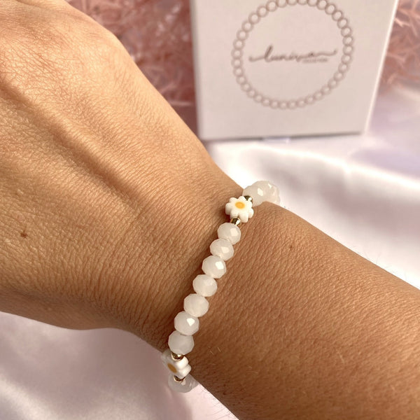 Load image into Gallery viewer, Daisy Fields