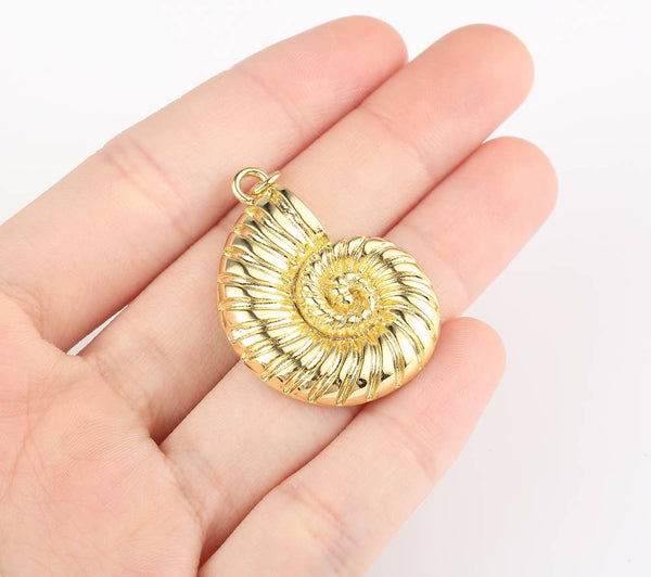 Load image into Gallery viewer, Nautilus Shell Charm