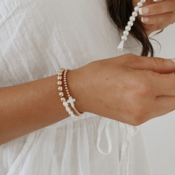 Load image into Gallery viewer, Belle