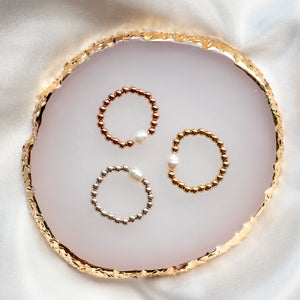 Feature Pearl Ring